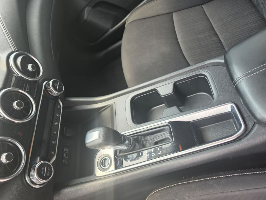 2021 Nissan Sentra SV - Photo 16