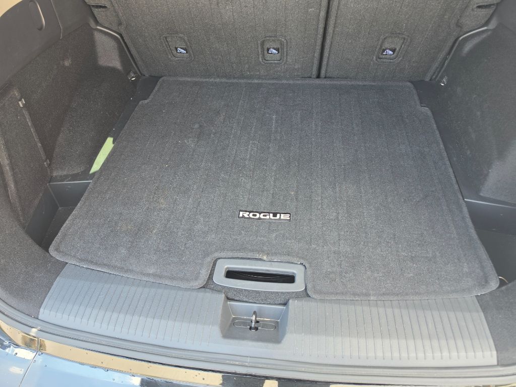 2025 Nissan Rogue S - Photo 23